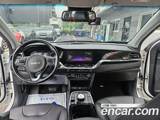 Kia Niro Niro Plus Earth — Фото автомобиля 10