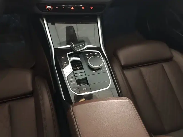 BMW 3 Series — Фото автомобиля 13