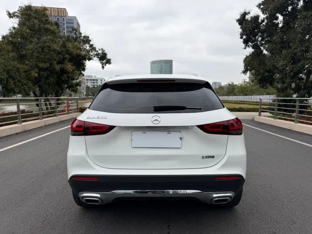 Mercedes-Benz GLA-Class — Фото автомобиля 6