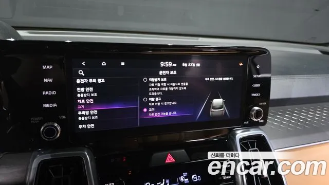 Kia Sorento Sorento 4-е поколение Дизель 2.2 2WD — Фото автомобиля 17