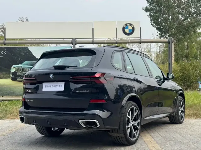 BMW X5 — Фото автомобиля 3
