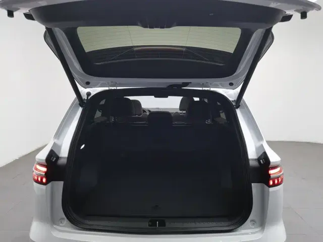 Geely Xingyue L — Фото автомобиля 16