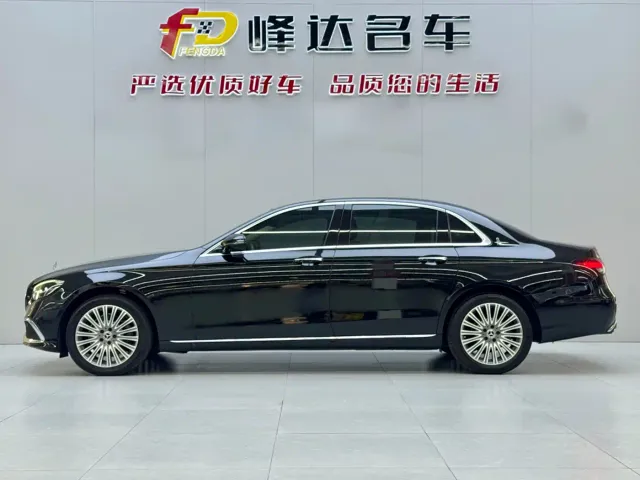 Mercedes-Benz E-Class — Фото автомобиля 9