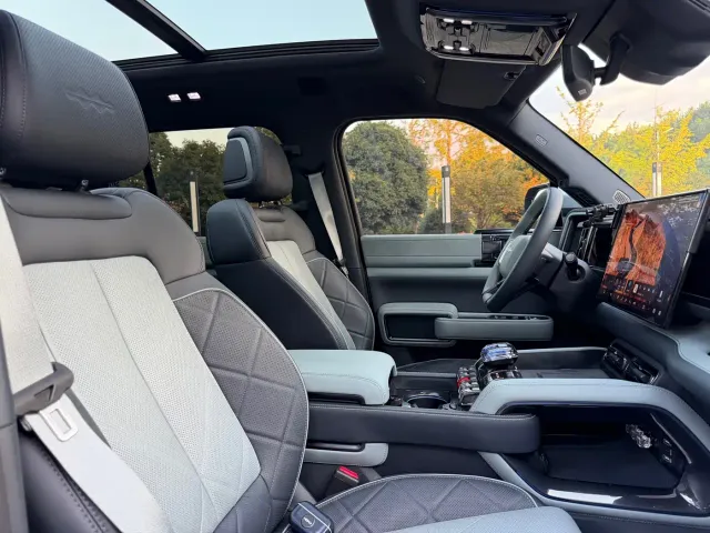 BYD FangChengBao Leopard 5 — Фото автомобиля 16