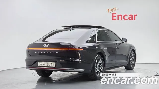 Hyundai Grandeur GN7 — Фото автомобиля 2