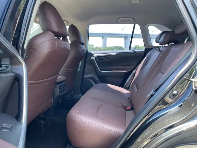 Toyota Wildlander — Фото автомобиля 27