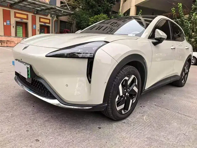 Baojun Yunhai — Фото автомобиля 4