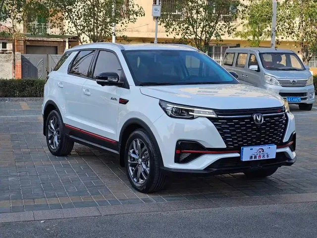 Фотография автомобиля — Changan CS55 Plus