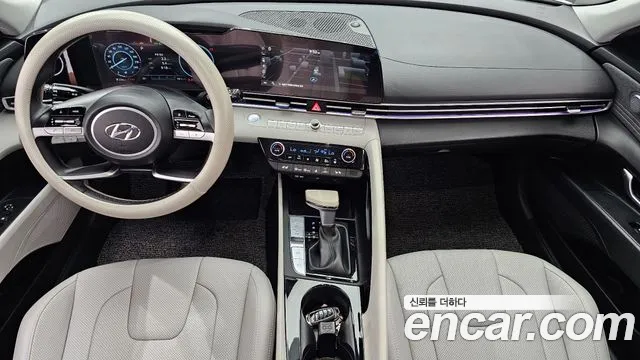 Hyundai Avante CN7 — Фото автомобиля 7