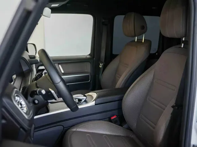 Mercedes-Benz Mercedes-Benz G-Class 2023 G 500 — Фото автомобиля 10