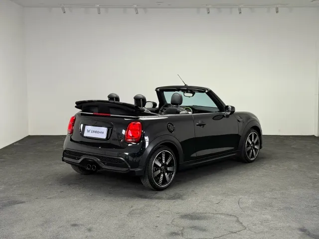 MINI Hatch — Фото автомобиля 17