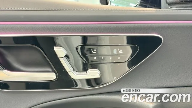 Mercedes-Benz E-Class — Фото автомобиля 15