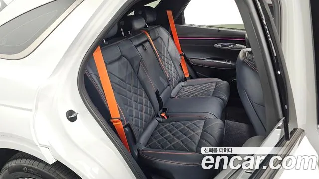 Genesis GV70 2.5T Бензин 2WD — Фото автомобиля 10