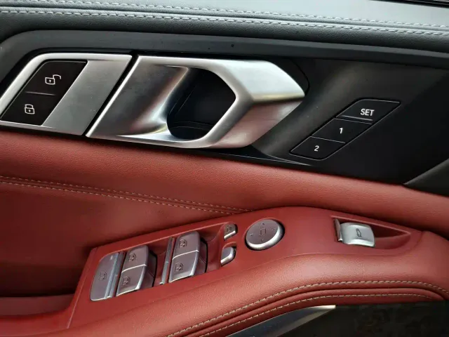 BMW X5 — Фото автомобиля 13