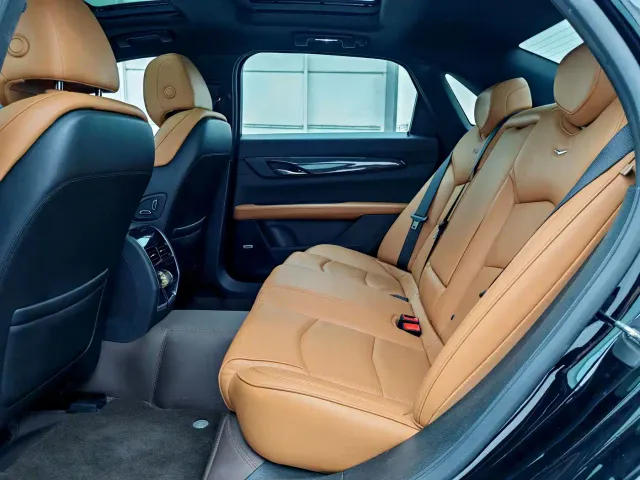 Cadillac CT6 — Фото автомобиля 6