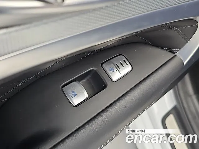 Genesis G70 — Фото автомобиля 14