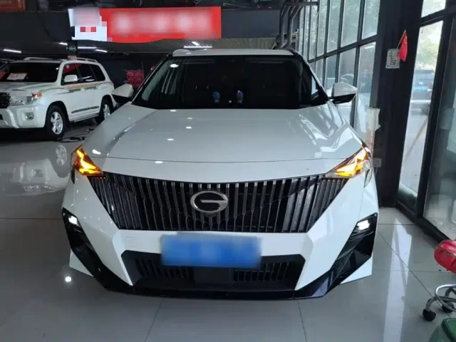 GAC Trumpchi GS3 — Фото автомобиля 2