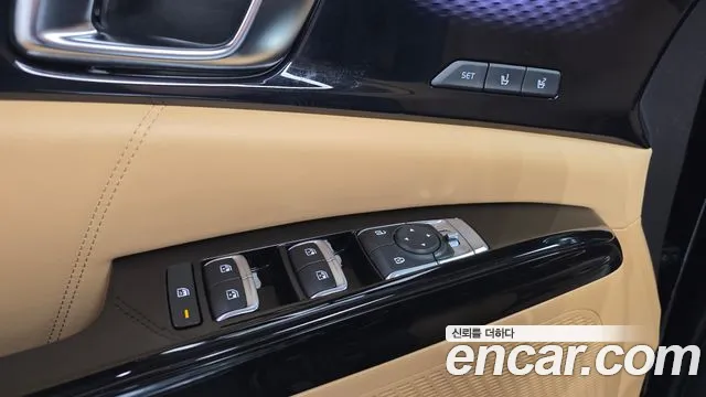 Kia Canival Carnival 4 поколение Дизель 9 мест Signature — Фото автомобиля 12