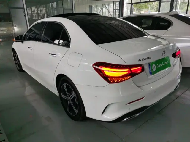 Mercedes-Benz A-Class — Фото автомобиля 4