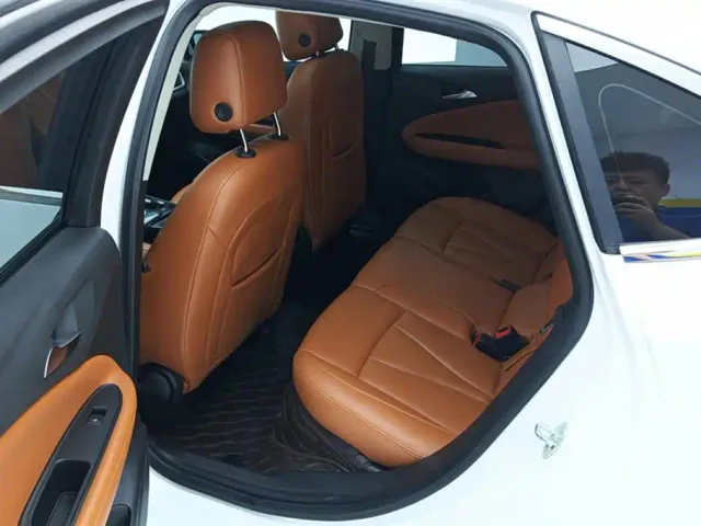 Buick Verano — Фото автомобиля 11