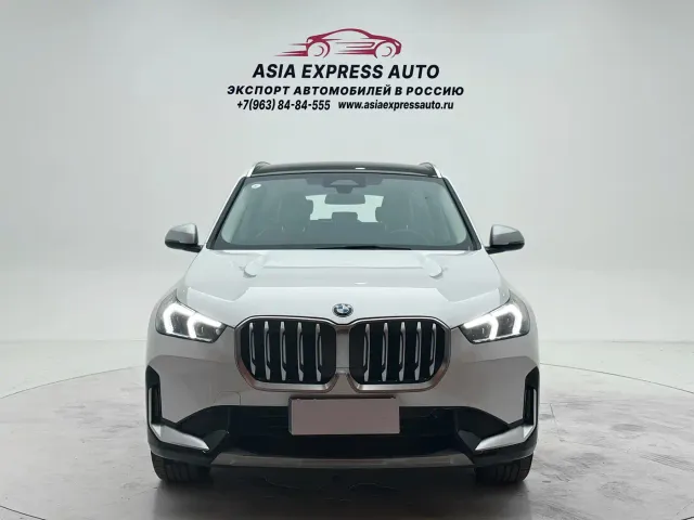 BMW X1 — Фото автомобиля 2