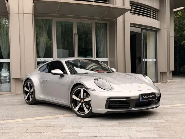 Porsche 911 — Фото автомобиля 5