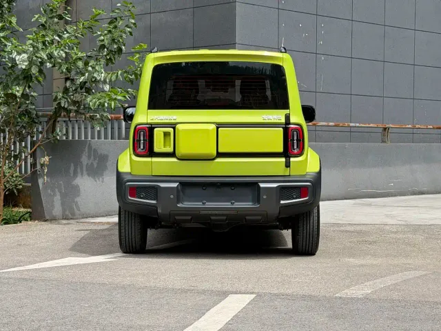 Baojun Yep — Фото автомобиля 6