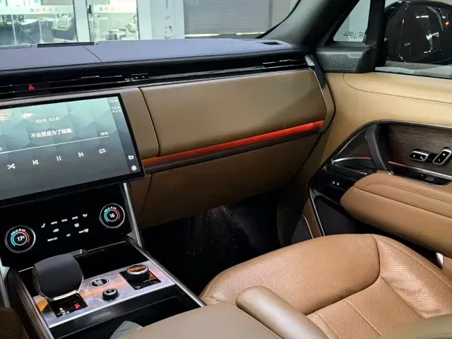 Land Rover Range Rover — Фото автомобиля 5