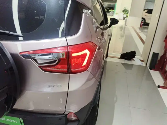 BYD Yuan Pro — Фото автомобиля 7