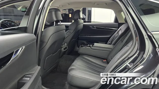 Genesis G80 Бензин 2.5 турбо AWD — Фото автомобиля 11