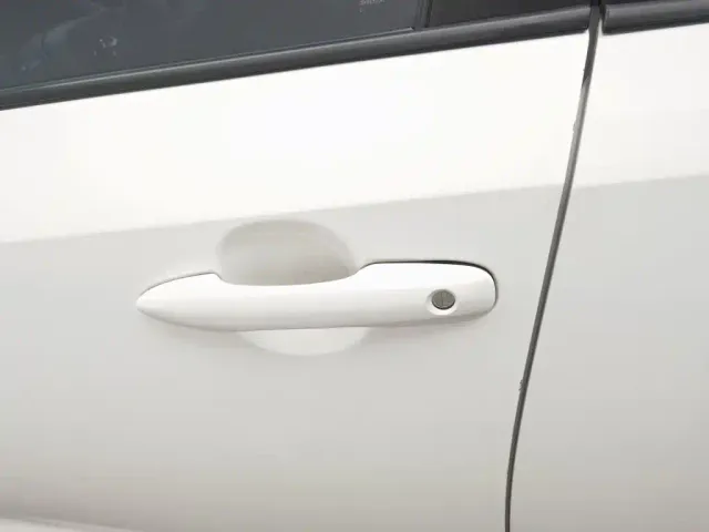 Toyota Corolla — Фото автомобиля 18