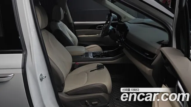 Kia Canival Новый Carnival 4 поколение Бензин 4 места Hi-Limousine — Фото автомобиля 18