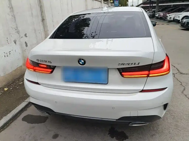 BMW 3 Series — Фото автомобиля 5
