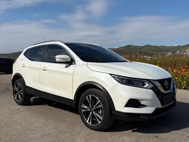 Nissan Qashqai — Фото автомобиля 3