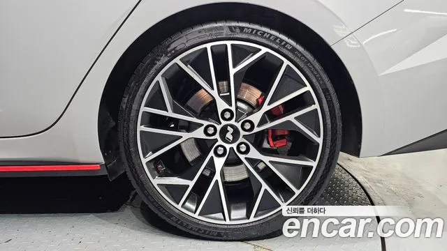 Hyundai Avante CN7 — Фото автомобиля 21