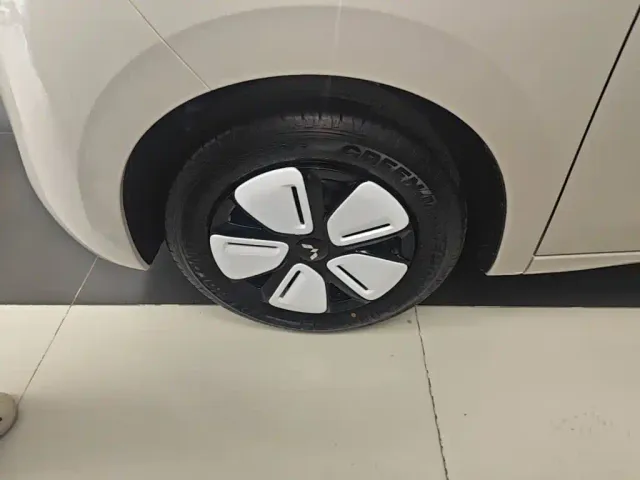 Wuling Hongguang Mini EV — Фото автомобиля 22