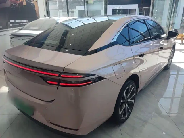 GAC Aion S Plus — Фото автомобиля 6