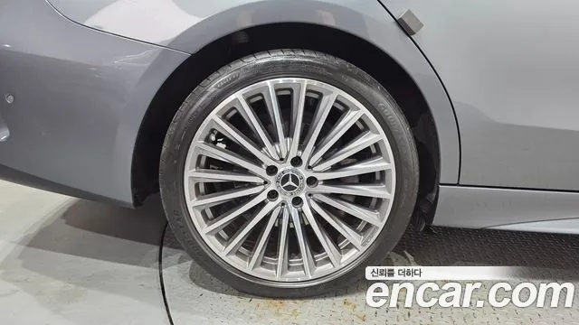 Mercedes-Benz C-Class — Фото автомобиля 5