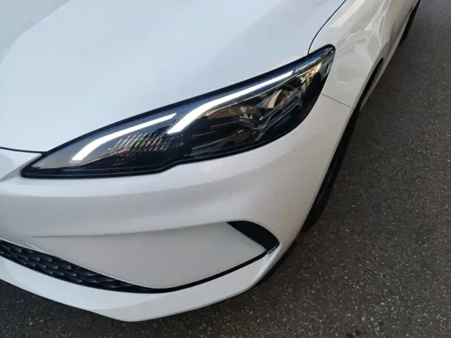 BYD Seal 05 DM-i — Фото автомобиля 23