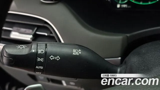 Hyundai Palisade Palisade Дизель 2.2 2WD — Фото автомобиля 24