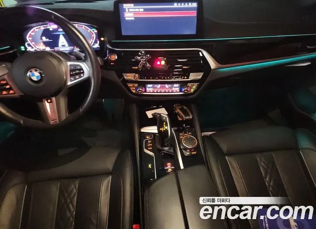 BMW 5-Series 5 серия (G30) 530i xDrive M Sport — Фото автомобиля 7