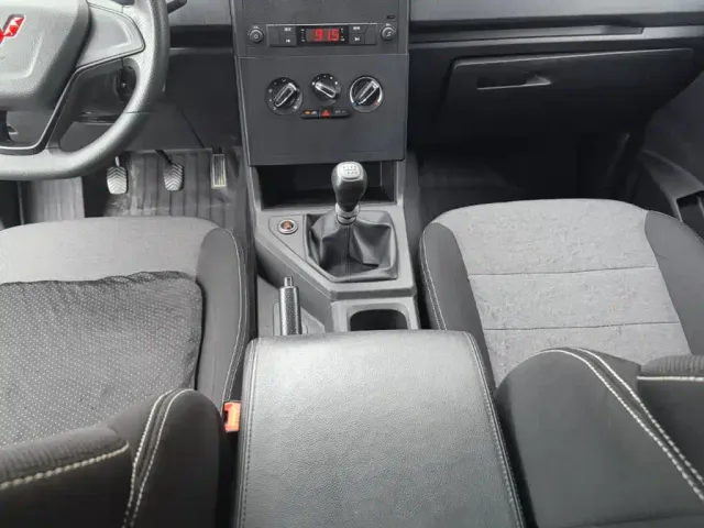 Wuling Hongguang Plus — Фото автомобиля 13