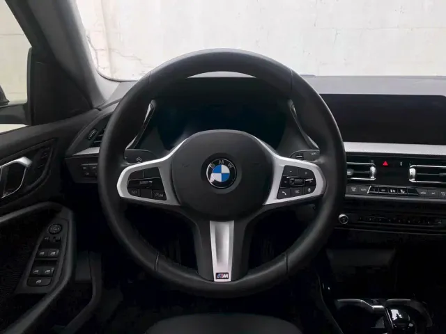BMW 2 Series — Фото автомобиля 13