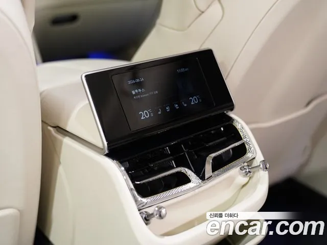 Bentley Flying Spur Generation 3 — Фото автомобиля 16