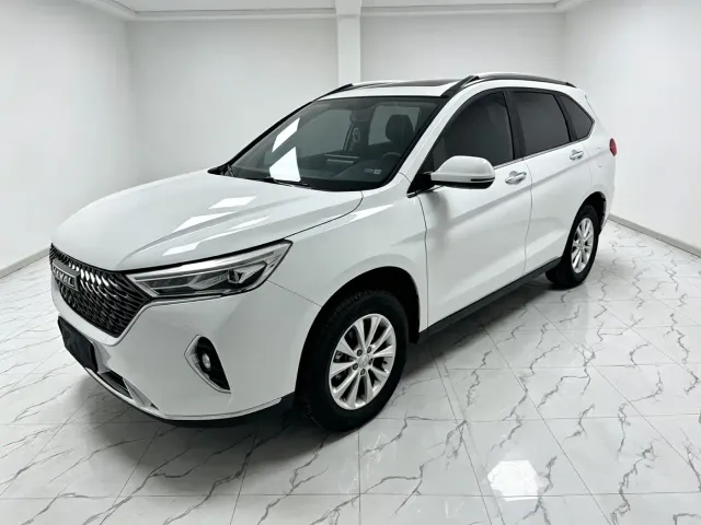 Haval M6 — Фото автомобиля 4