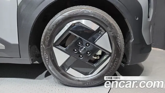 Kia EV3 — Фото автомобиля 21
