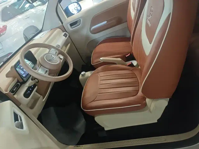 Wuling Hongguang Mini EV — Фото автомобиля 14