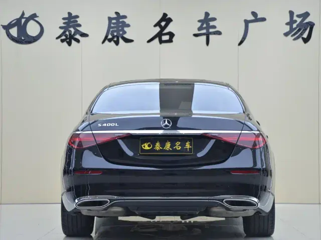 Mercedes-Benz S-Class — Фото автомобиля 3