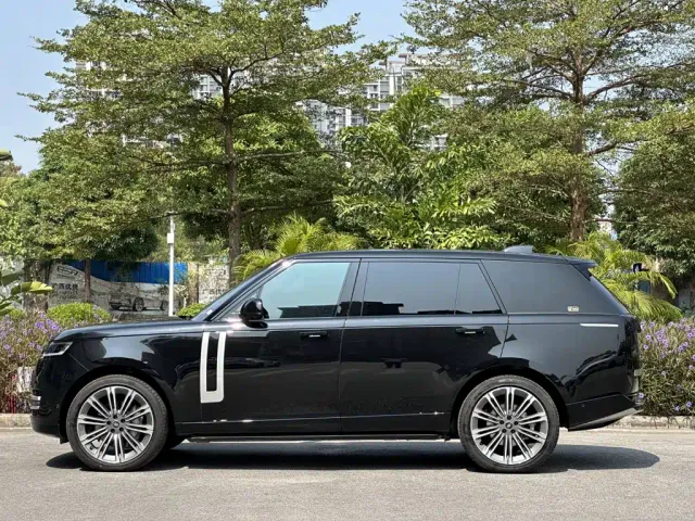 Land Rover Range Rover — Фото автомобиля 4