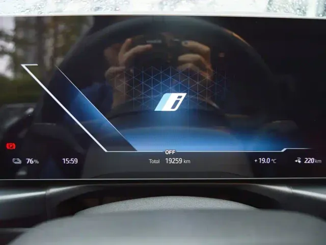 BMW i3 — Фото автомобиля 10